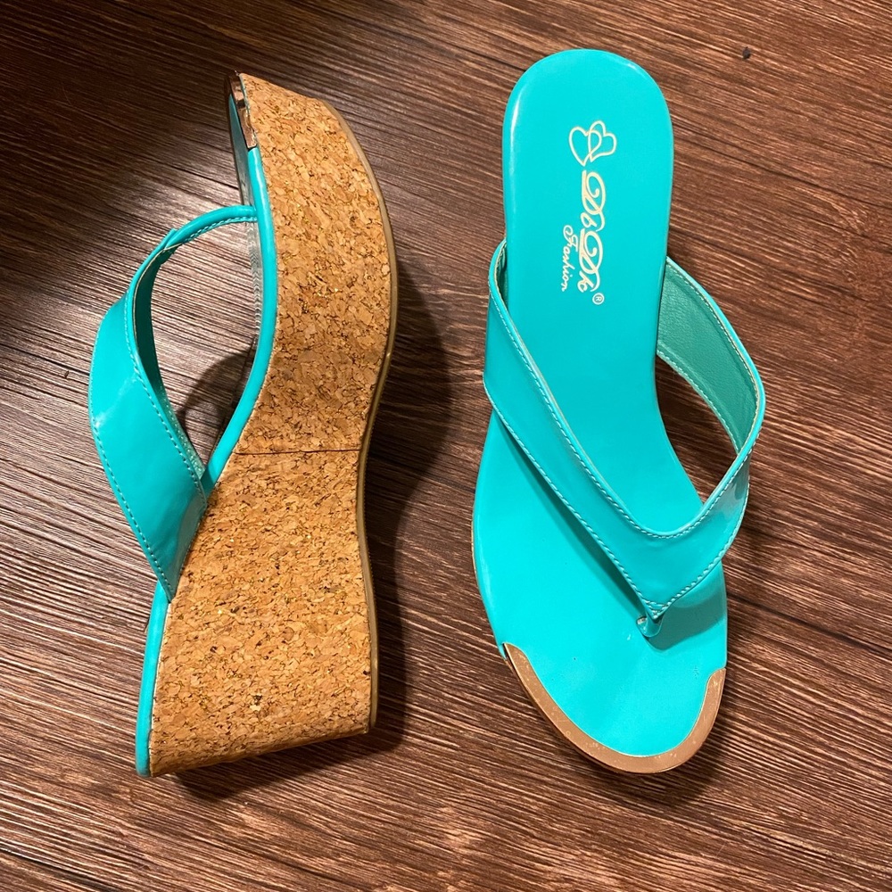 Wedge flip flops